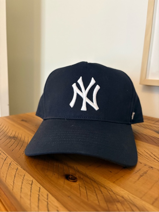‘47 Brand Other - New York Yankees Navy SnapBack Baseball Hat